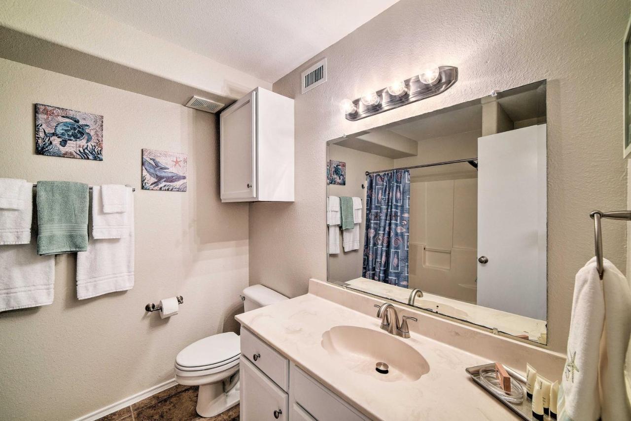 Corpus Christi Condo With Pool Access, Walk To Beach 외부 사진